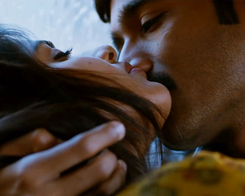 Dhanush Romance Pictures